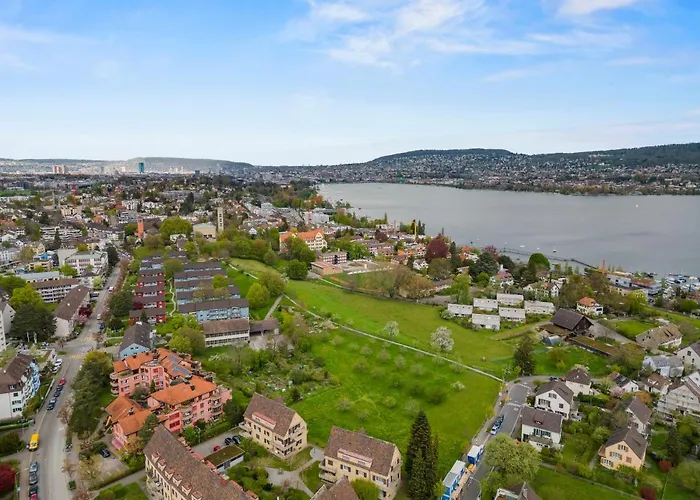 Close To Lake & Balcony 1 Bdr Wollishofen Self Check In