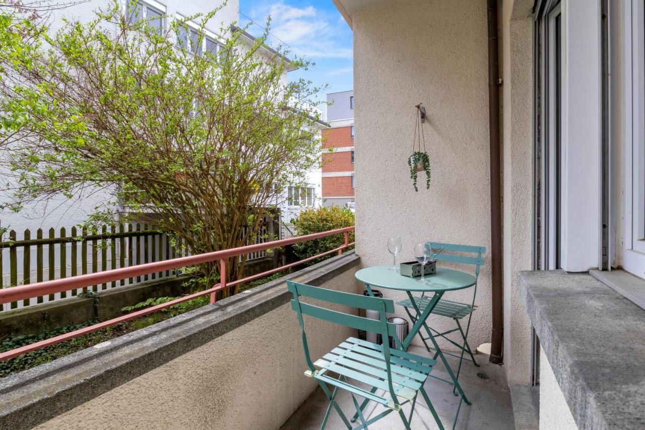 Close To & Balcony 1 Bdr Wollishofen Self Check In अपार्टमेंट Zurich