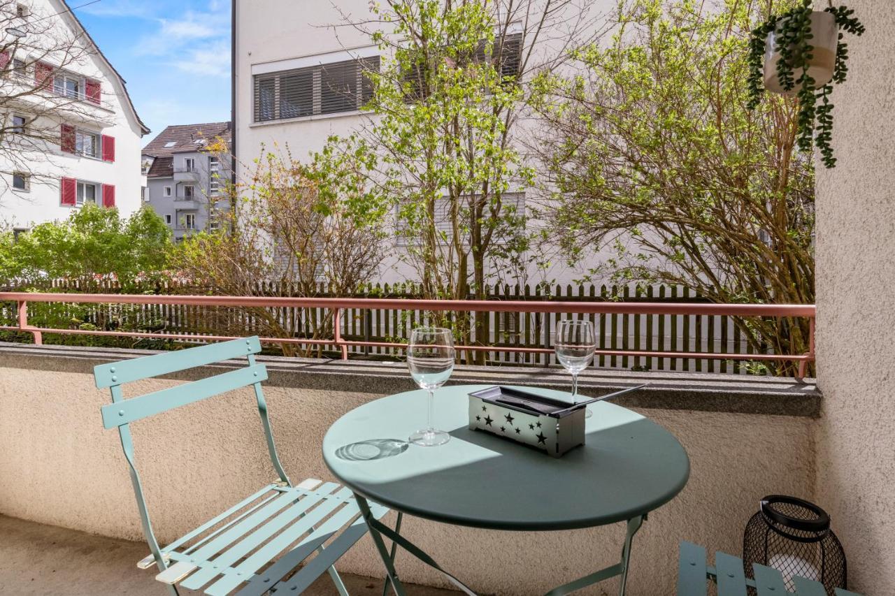Close To & Balcony 1 Bdr Wollishofen Self Check In Zurigo